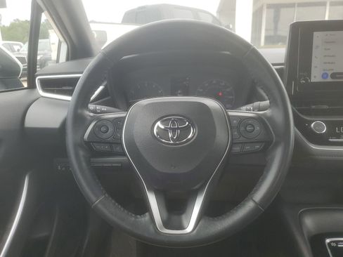 Used 2023 Toyota Corolla SE FWD image 11