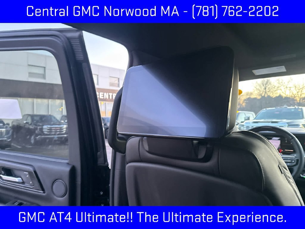 New 2026 GMC Yukon XL AT4 Ultimate AWD/4WD image 15