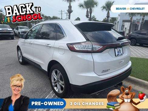 Used 2018 Ford Edge Titanium w/ Technology Package FWD image 6