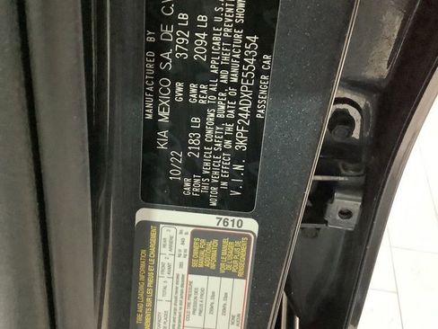 Certified 2023 Kia Forte LXS image 30