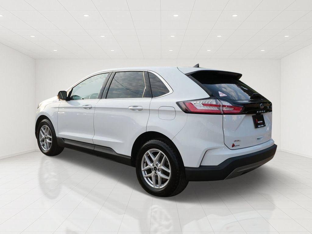 Used 2024 Ford Edge SEL w/ Convenience Package AWD/4WD image 4