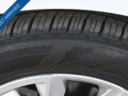 Used 2023 Chevrolet Malibu LT image 27