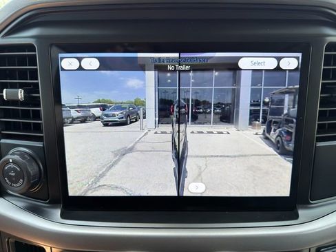 Used 2025 Ford F150 Lightning XLT AWD/4WD image 32