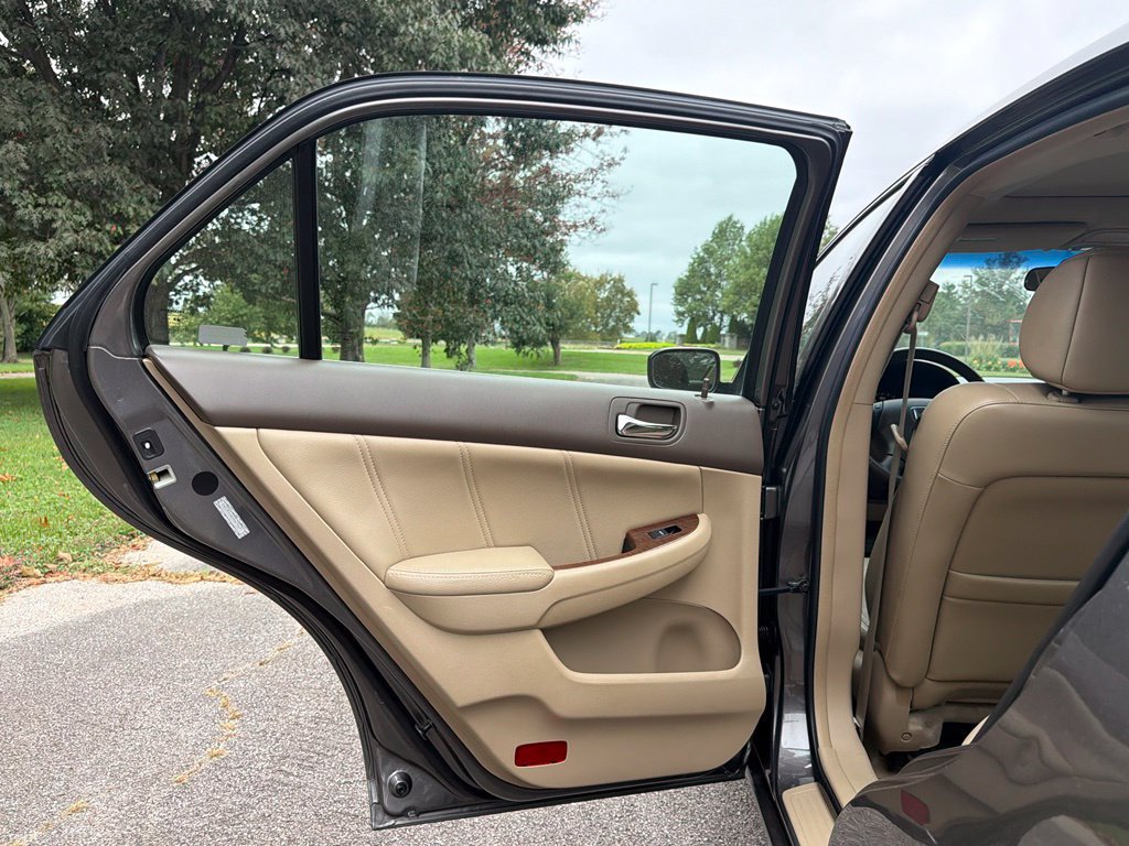 Used 2007 Honda Accord EX-L image 23