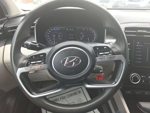 Used 2023 Hyundai Tucson SE AWD/4WD image 15