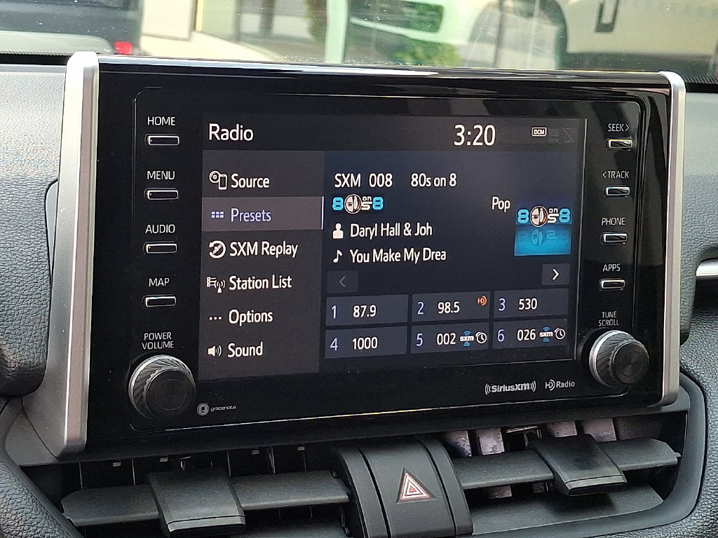 Used 2020 Toyota RAV4 XLE w/ Convenience Package AWD/4WD image 22