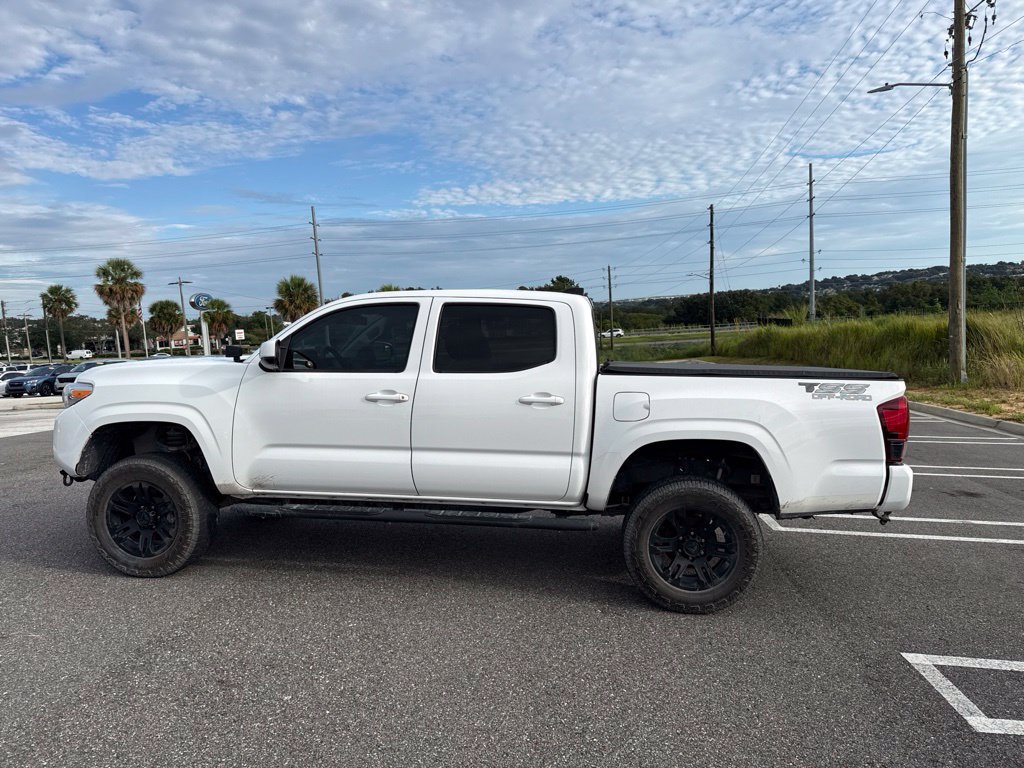 Used 2020 Toyota Tacoma SR AWD/4WD image 4