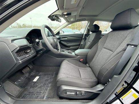 New 2025 Honda Accord SE image 13