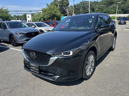 Used 2023 MAZDA CX-5 Signature AWD/4WD image 4