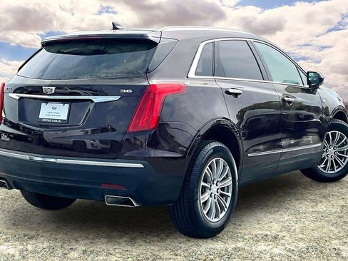 Used 2017 Cadillac XT5 Luxury w/ Driver Awareness Package image 5