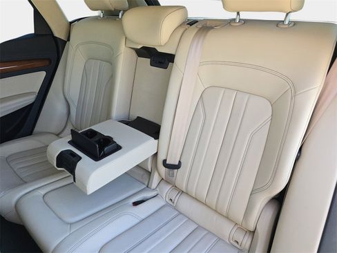 Certified 2023 Audi Q5 2.0T Premium Plus w/ Premium Plus Package image 14
