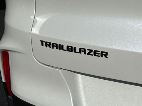 New 2026 Chevrolet TrailBlazer RS w/ Convenience Package image 8