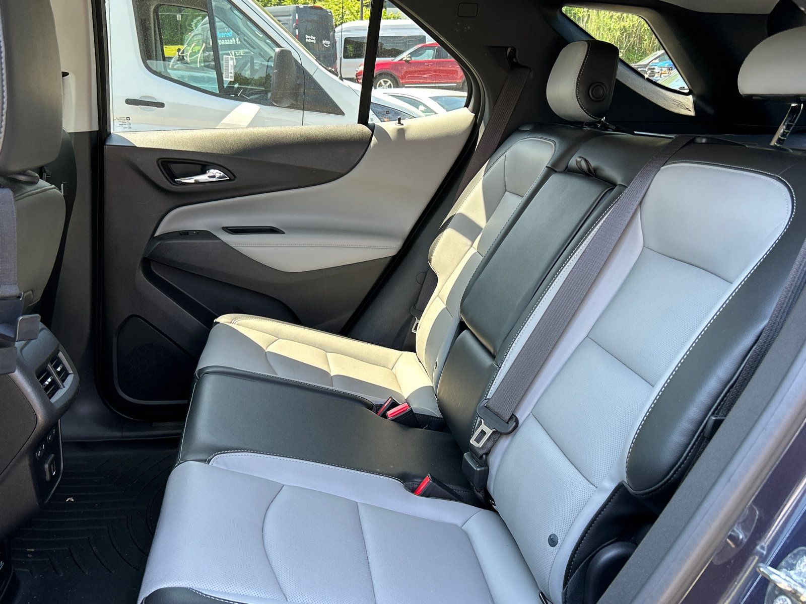 Used 2019 Chevrolet Equinox Premier AWD/4WD image 23