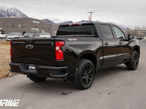 Used 2024 Chevrolet Silverado 1500 RST w/ Protection Package AWD/4WD image 11