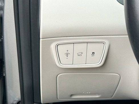 Certified 2024 Hyundai Tucson SEL w/ Convenience Package FWD image 10