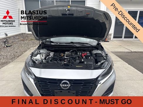 Used 2023 Nissan Altima 2.5 SL AWD/4WD image 43