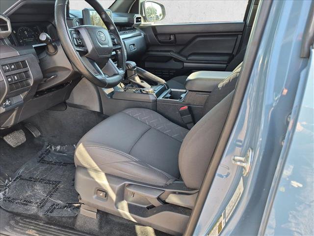 Used 2026 Toyota Tacoma SR5 AWD/4WD image 15
