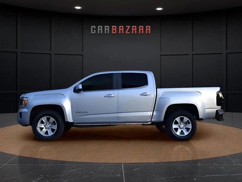 Used 2018 GMC Canyon SLE w/ SLE Convenience Package image 4