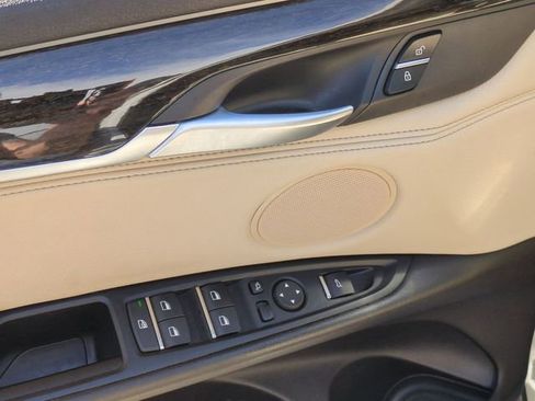 Used 2018 BMW X5 sDrive35i image 10