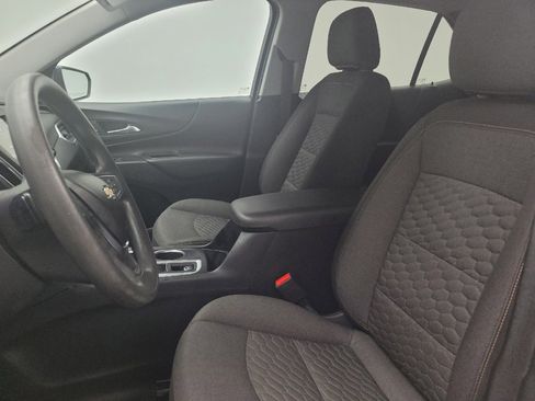 Used 2019 Chevrolet Equinox LT FWD image 17