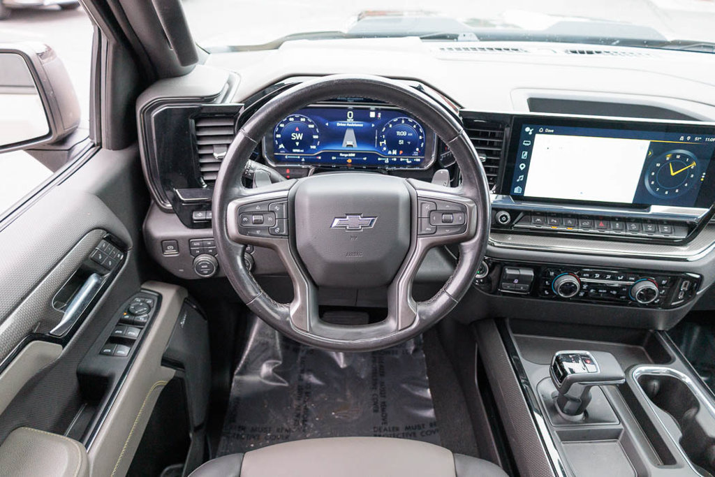 Used 2022 Chevrolet Silverado 1500 ZR2 w/ Technology Package AWD/4WD image 2