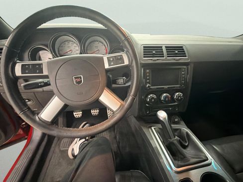 Used 2010 Dodge Challenger R/T RWD image 20