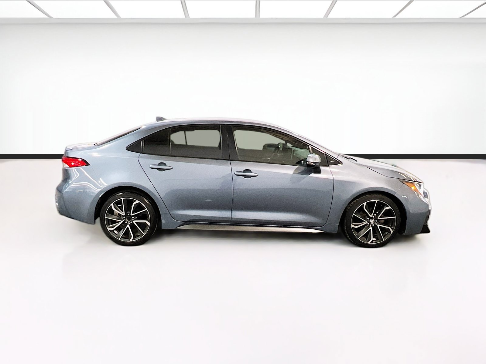 Used 2020 Toyota Corolla SE FWD image 21