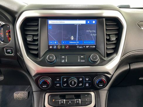 Used 2023 GMC Acadia SLT w/ Elevation Edition image 3