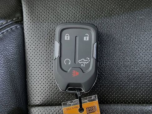 Used 2019 GMC Sierra 1500 SLT w/ SLT Premium Plus Package AWD/4WD image 11