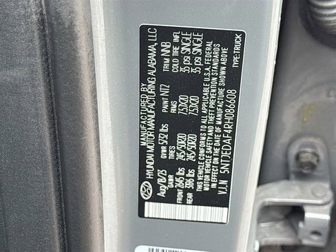 Used 2024 Hyundai Santa Cruz Limited image 33