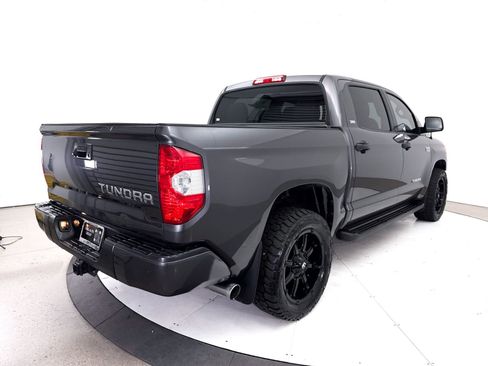 Used 2017 Toyota Tundra SR5 w/ SR5 Upgrade Package RWD image 16
