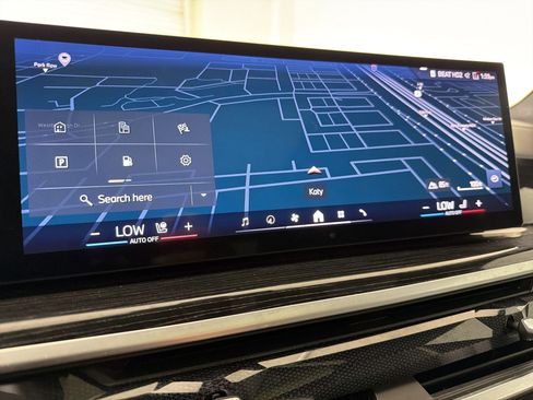 Certified 2024 BMW X7 xDrive40i w/ Executive Package AWD/4WD image 24