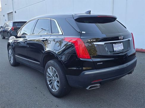 Used 2018 Cadillac XT5 Luxury w/ Driver Awareness Package image 36
