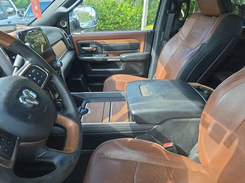 Used 2019 RAM 2500 Limited AWD/4WD image 14