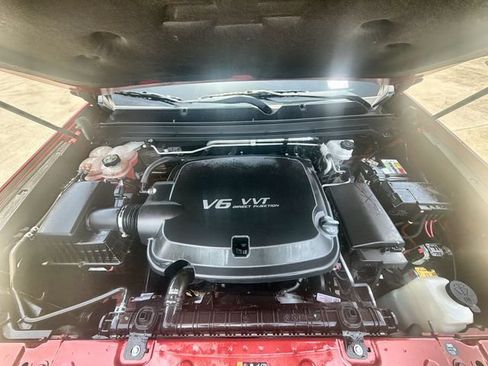 Used 2022 Chevrolet Colorado LT w/ LT Convenience Package AWD/4WD image 28