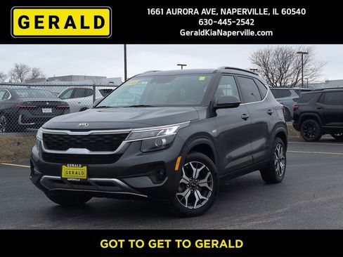 Certified 2021 Kia Seltos EX image 1