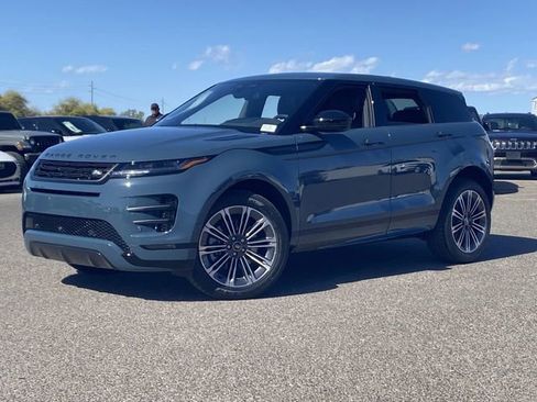 New 2026 Land Rover Range Rover Evoque Dynamic SE image 2