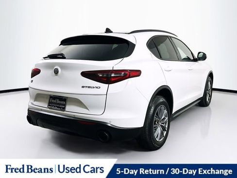 Used 2022 Alfa Romeo Stelvio Sprint AWD/4WD image 8