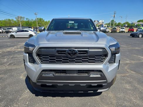 New 2026 Toyota Tacoma TRD Sport AWD/4WD image 8