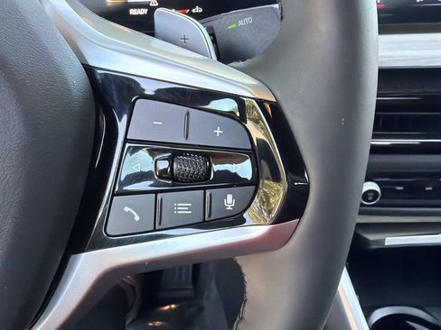 Certified 2025 BMW 330i Sedan RWD image 27