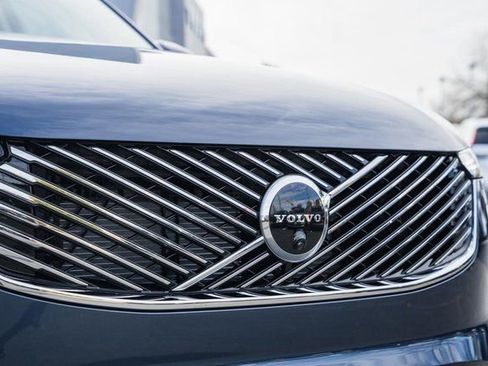 New 2026 Volvo XC90 B6 Ultra w/ Protection Package image 12