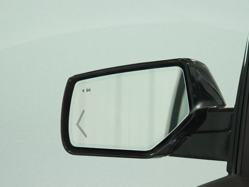 Used 2019 Chevrolet Tahoe Premier AWD/4WD image 25