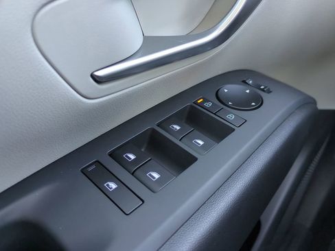 New 2026 Hyundai Tucson SE image 27