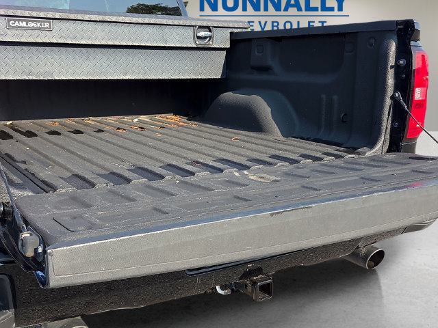 Used 2017 Chevrolet Silverado 1500 LT w/ All Star Edition AWD/4WD image 11