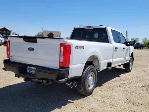 New 2026 Ford F250 XL AWD/4WD image 3