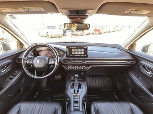 Used 2023 Honda HR-V EX-L image 11