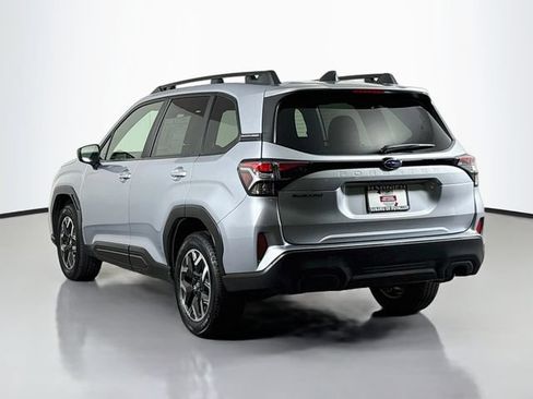 Certified 2025 Subaru Forester Premium AWD/4WD image 6