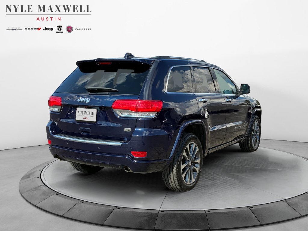 Used 2017 Jeep Grand Cherokee Overland w/ Jeep Active Safety Group RWD image 16