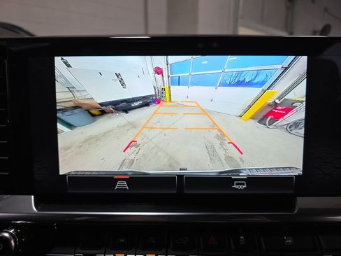 Certified 2023 GMC Sierra 1500 Elevation image 23