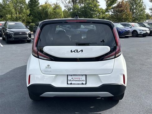 Used 2024 Kia Soul S image 5